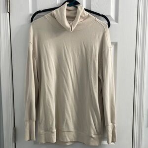 Athleta S Cream Sweater